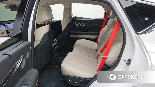 Genesis GV80 Coupe 2024 Белый из Кореи, фото 3