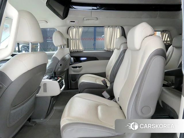 Kia Carnival 4th generation 2023 Белый из Кореи, фото 3