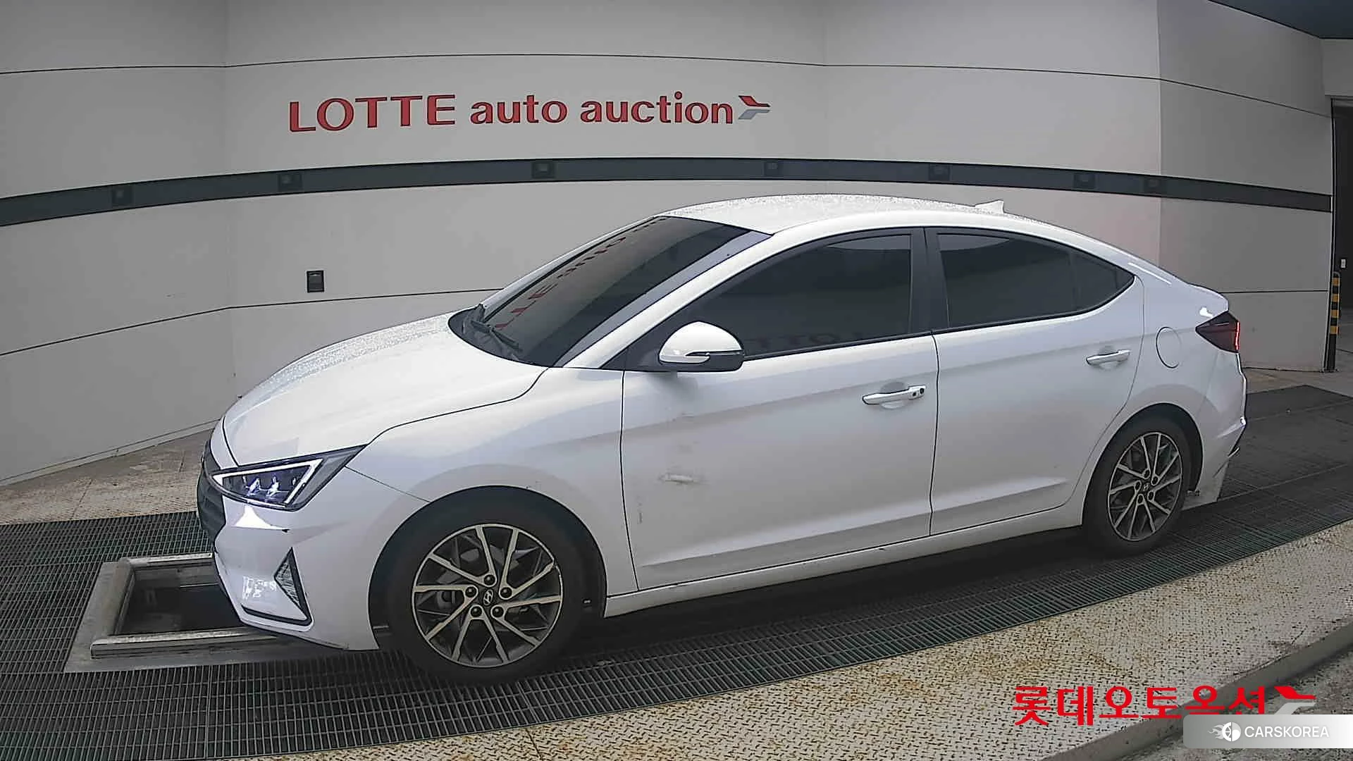 Hyundai Avante 2019 Белый из Кореи, фото 3