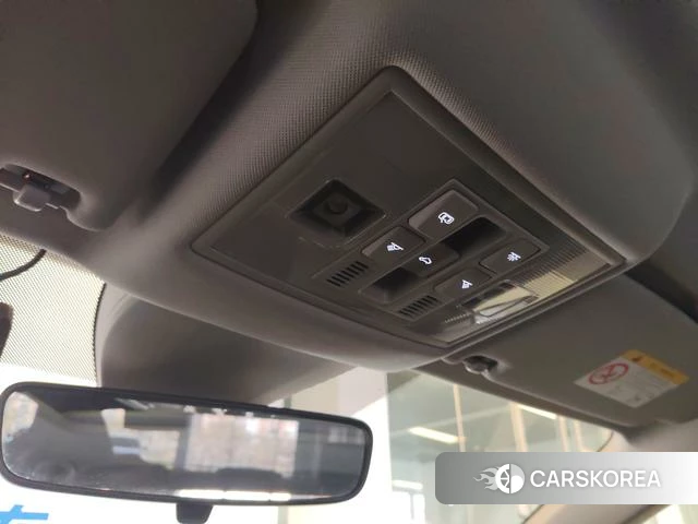 Volkswagen Lavida 2024 Белый из Китая, фото 3