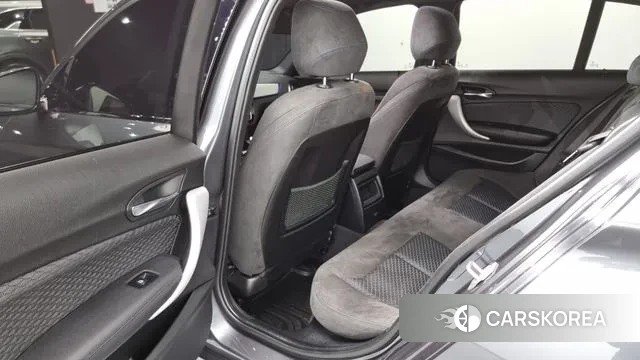 BMW 1 Series (F20) 2018 Серый из Кореи, фото 3