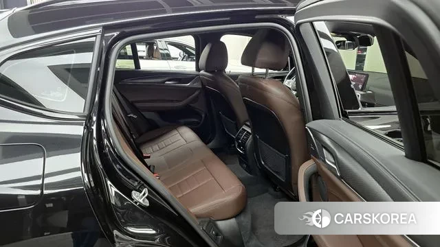 BMW X4 (G02) 2024 Черный из Кореи, фото 3