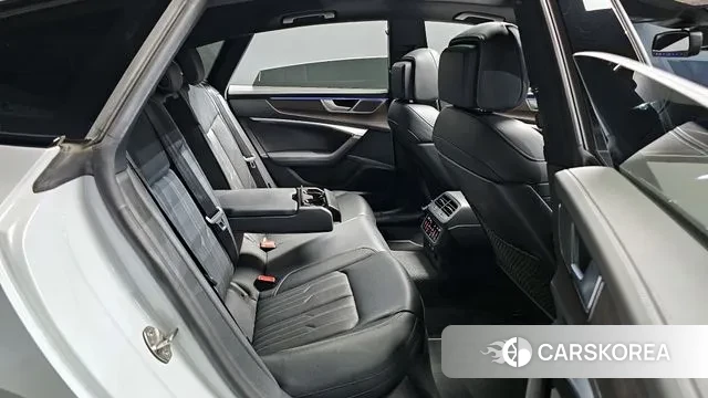 Audi A7 (4K) 2021 Белый из Кореи, фото 3