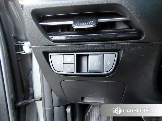 Kia EV6 2022 Серебристо-серый из Кореи, фото 3