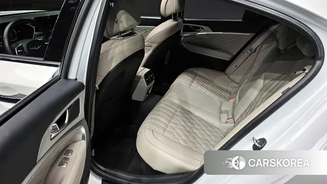 Genesis The New G70 2021 Белый из Кореи, фото 3