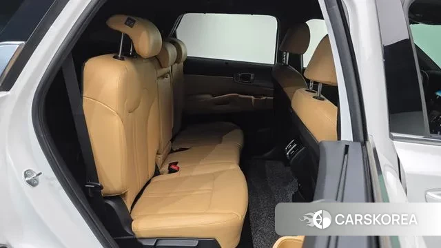 Kia Sorento 4th Generation 2023 Белый из Кореи, фото 3