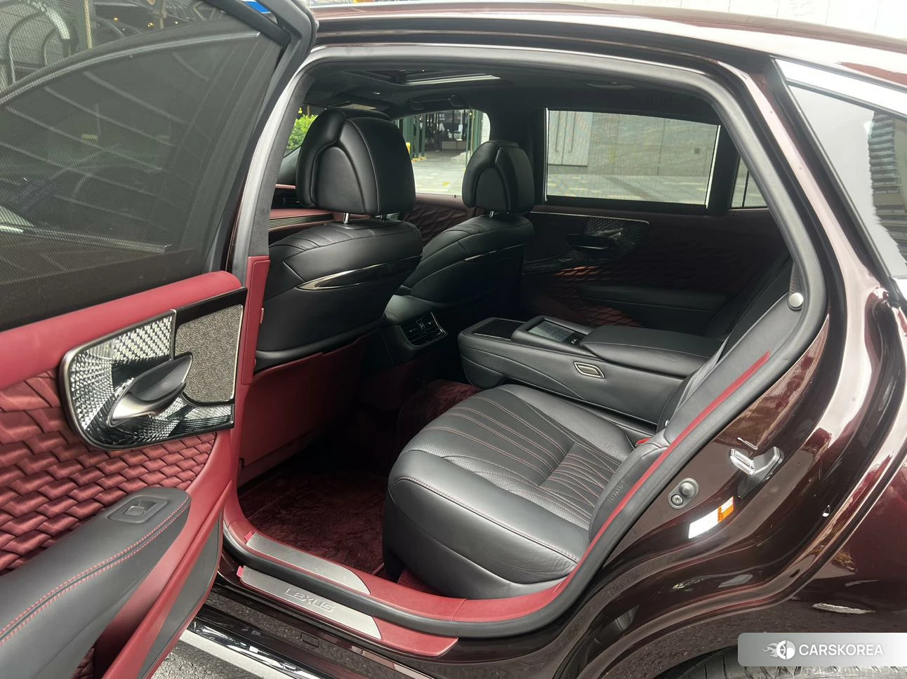 Lexus LS 2020 Красный из Китая, фото 3