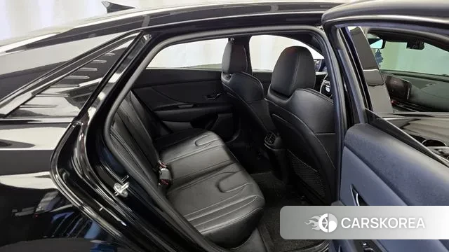 Hyundai Avante (CN7) 2022 Черный из Кореи, фото 3