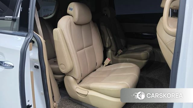 Kia The New Carnival 2018 Белый из Кореи, фото 3