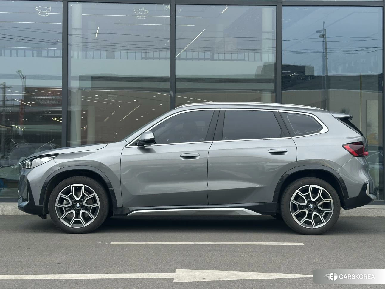 BMW X1 2023 Темно-серый из Китая, фото 3