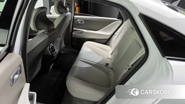 Hyundai Ionic 6 2022 Белый из Кореи, фото 3