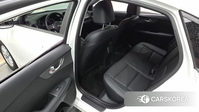 Kia Come New K3 2019 Белый из Кореи, фото 3