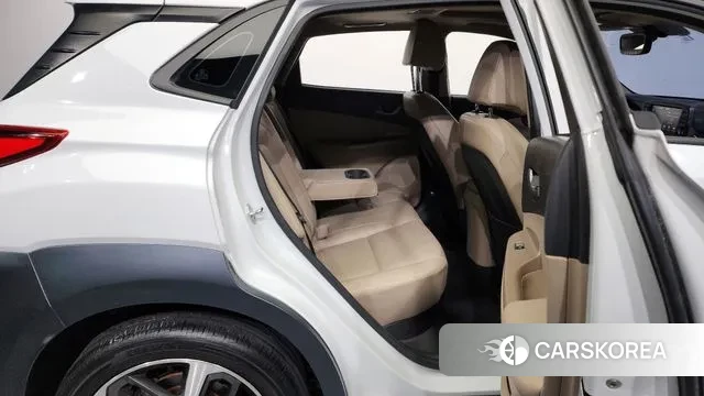 Hyundai Kona 2018 Белый из Кореи, фото 3