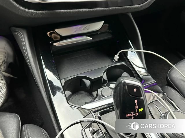 BMW X4 (G02) 2021 Белый из Кореи, фото 3