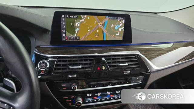 BMW 6 Series GT (G32) 2019 Белый из Кореи, фото 3