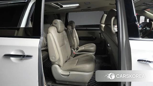 Kia The New Carnival 2019 Белый из Кореи, фото 3