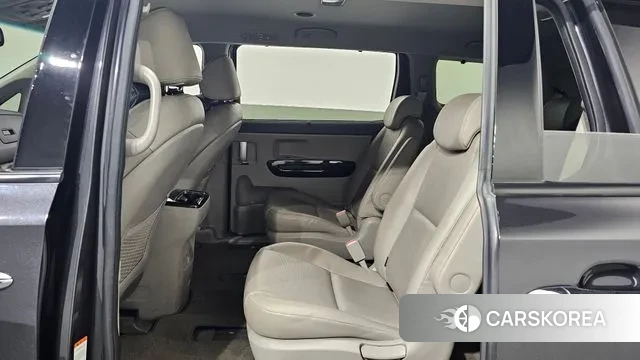 Kia The New Carnival 2018 Серый из Кореи, фото 3
