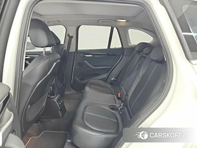 BMW X1 (F48) 2021 Белый из Кореи, фото 3
