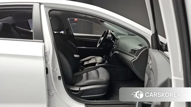 Hyundai The New Avante AD 2019 Белый из Кореи, фото 3