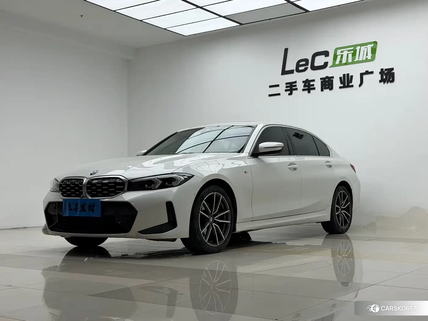 BMW 3 series 2023 Белый из Китая, фото 3