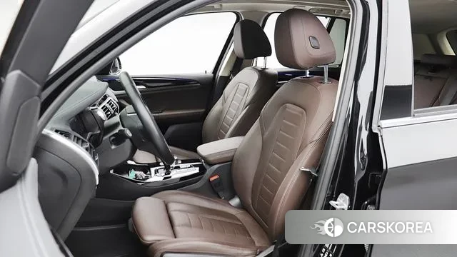 BMW X3 (G01) 2021 Черный из Кореи, фото 3