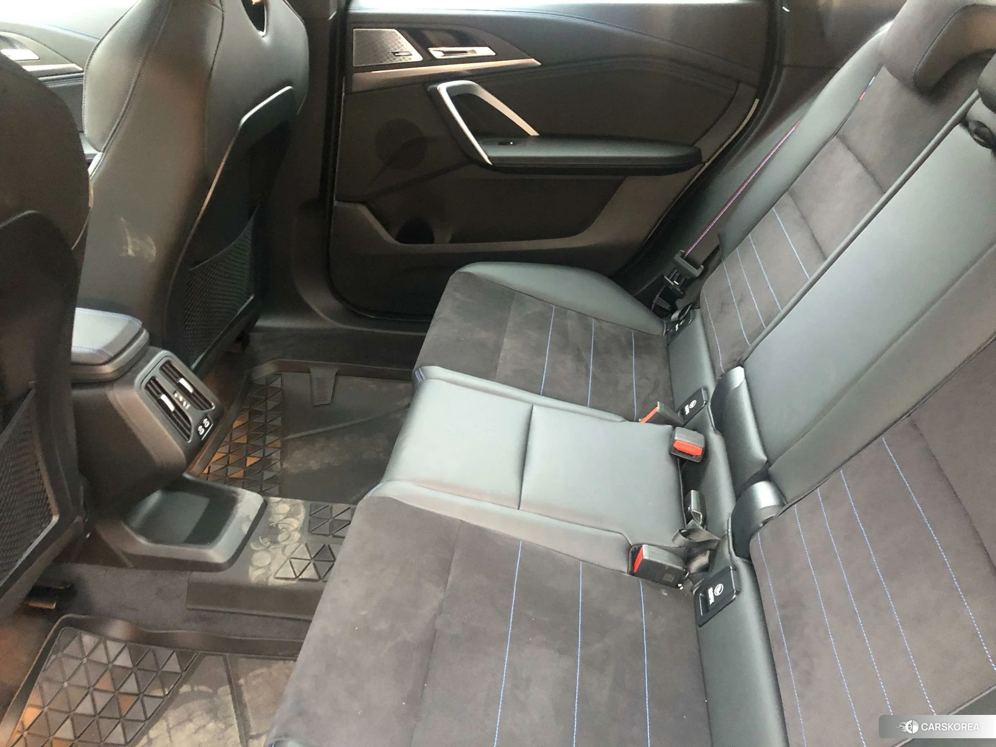 BMW X1 2024 Белый из Китая, фото 3