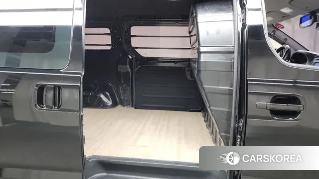 Hyundai The New Grand Starex 2019 Черный из Кореи, фото 3