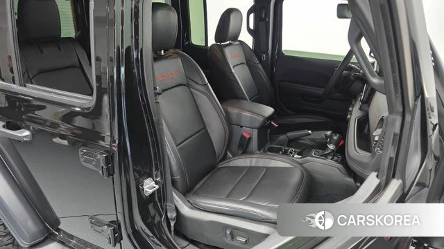 Jeep Wrangler (JL) 2024 Черный из Кореи, фото 3