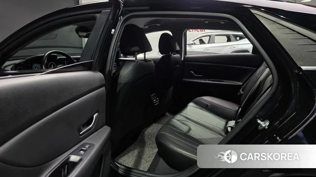 Hyundai Avante (CN7) 2021 Черный из Кореи, фото 3