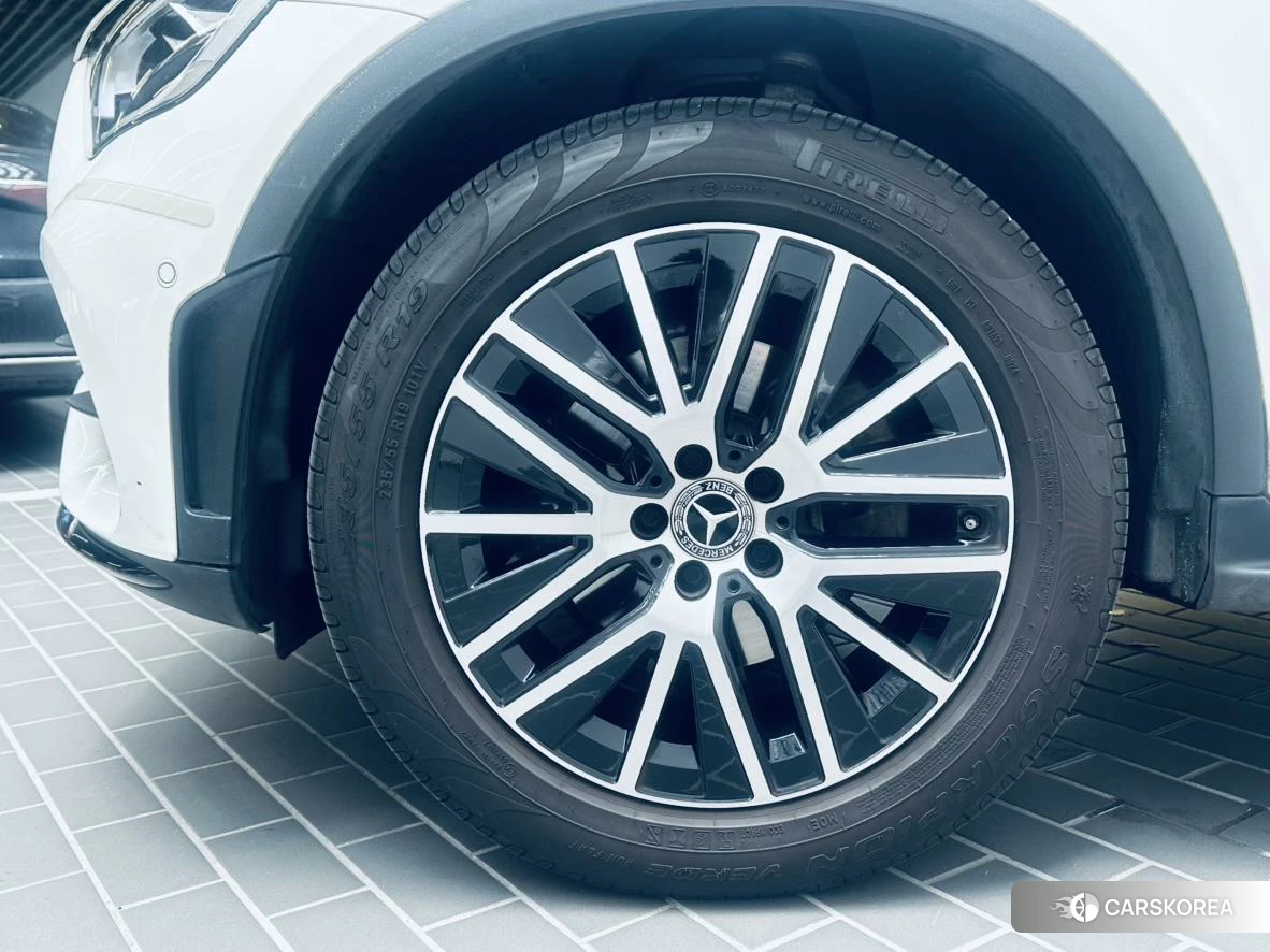Mercedes-Benz GLC Coupe 2021 Белый из Китая, фото 3