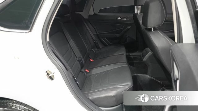 Volkswagen 7th Generation of Jetta 2021 Белый из Кореи, фото 3