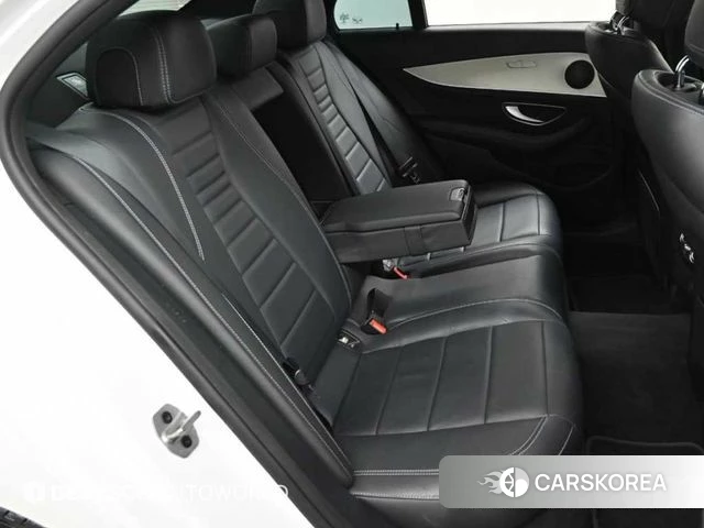 Mercedes-Benz E-Class W213 2020 Белый из Кореи, фото 3
