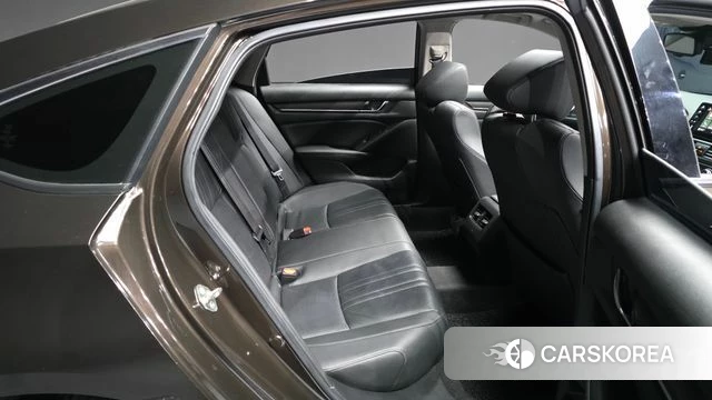 Honda Accord 10th Generation 2019 Песочный из Кореи, фото 3