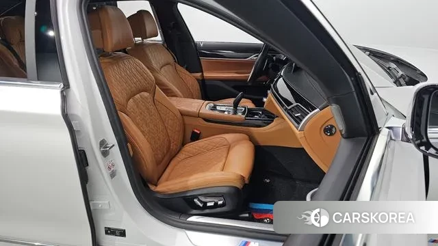 BMW 7 Series (G11) 2021 Белый из Кореи, фото 3