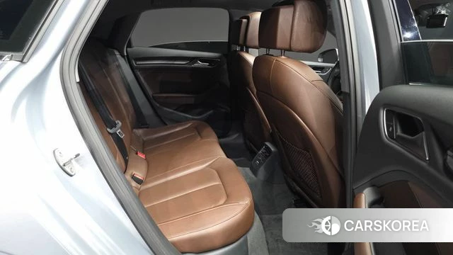 Audi New A3 2020 Серебряный из Кореи, фото 3