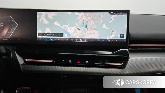 BMW 5 Series (G60) 2024 Черный из Кореи, фото 3