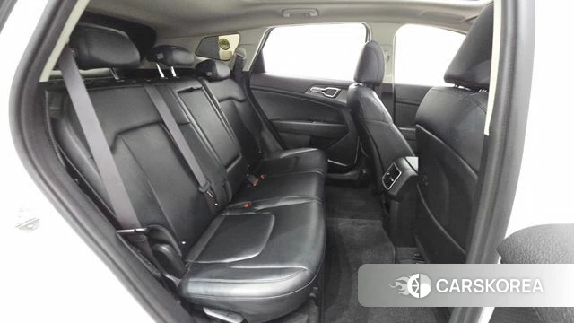 Kia Sportage 5th Generation 2022 Белый из Кореи, фото 3