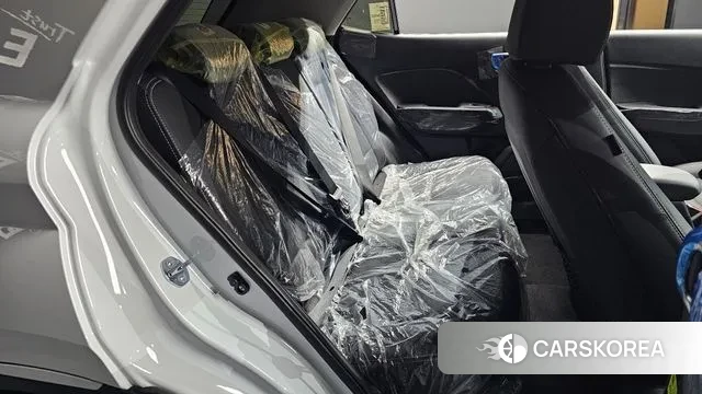 Hyundai Venue 2025 Белый из Кореи, фото 3