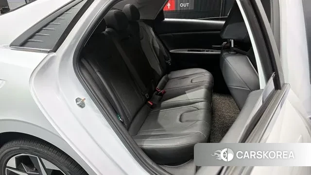 Hyundai Avante (CN7) 2020 Белый из Кореи, фото 3