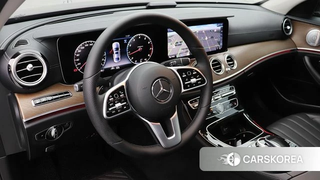 Mercedes-Benz E-Class W213 2020 Черный из Кореи, фото 3