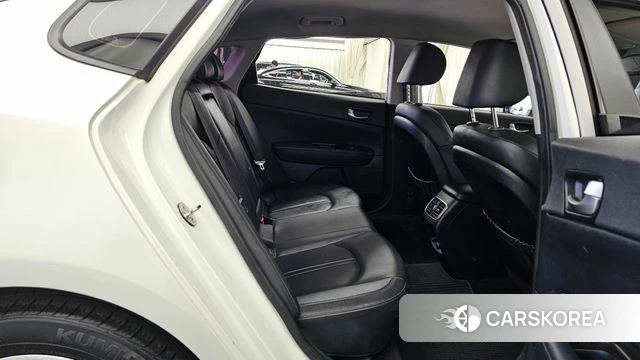 Kia The New K5 2nd generation 2018 Белый из Кореи, фото 3