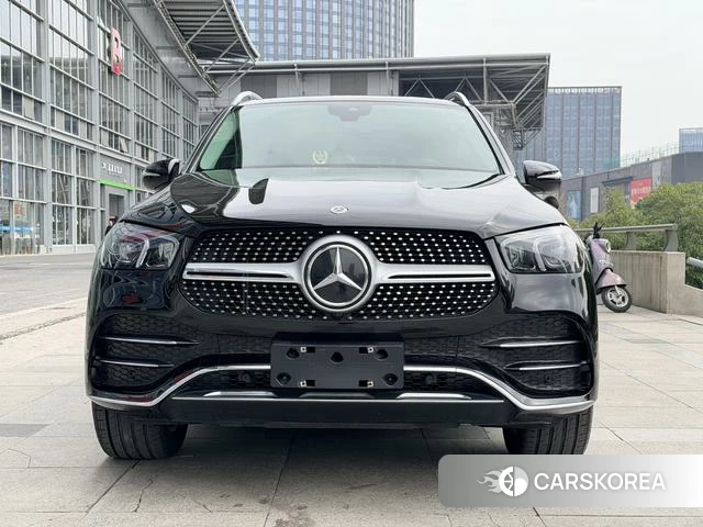 Mercedes-Benz GLE (import) 2022 Черный из Китая, фото 3