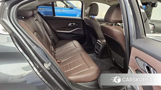 BMW 3 Series (G20) 2020 Серый из Кореи, фото 3