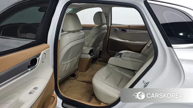 Hyundai The New Grandeur IG Hybrid 2019 Белый из Кореи, фото 3