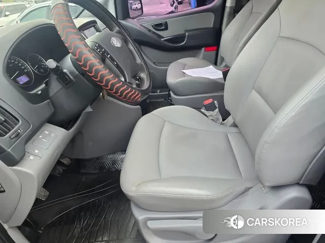 Hyundai The New Grand Starex 2019 Серебряный из Кореи, фото 3