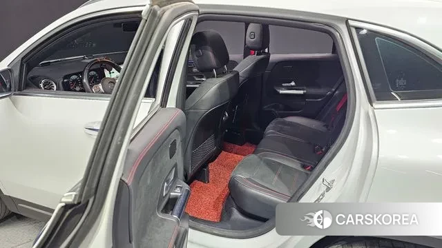 Mercedes-Benz GLA - Class H247 2022 Белый из Кореи, фото 3