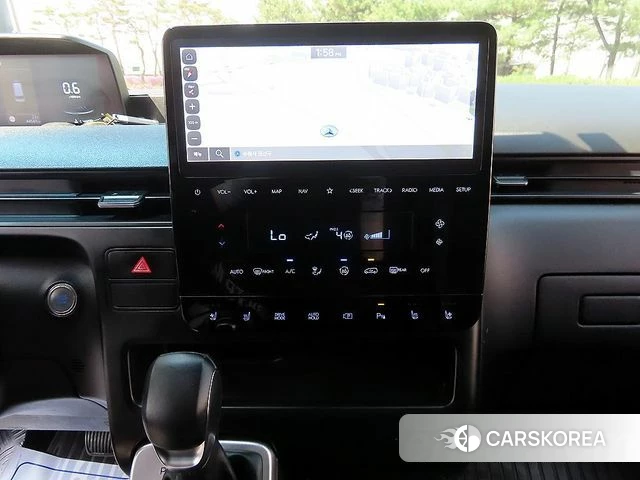 Hyundai Staria 2024 Серый из Кореи, фото 3