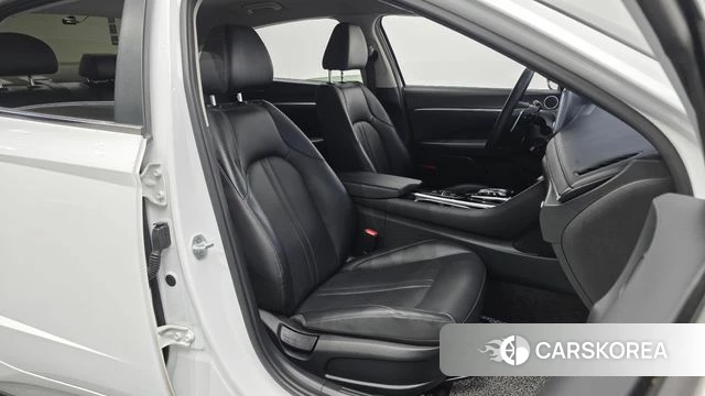Hyundai Sonata (DN8) 2019 Белый из Кореи, фото 3