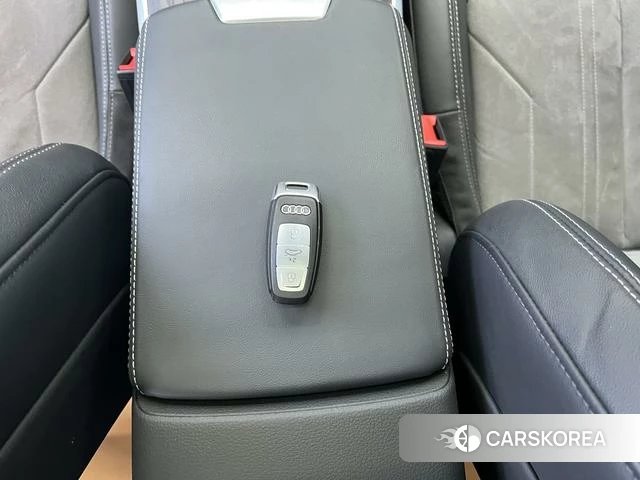 Audi A6L 2025 Черный из Китая, фото 3