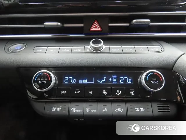 Hyundai The New Avante (CN7) 2024 Серый из Кореи, фото 3